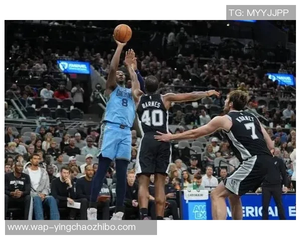 福克斯中投绝杀灰熊创赛季新高42分马刺艰难取胜终结四连败